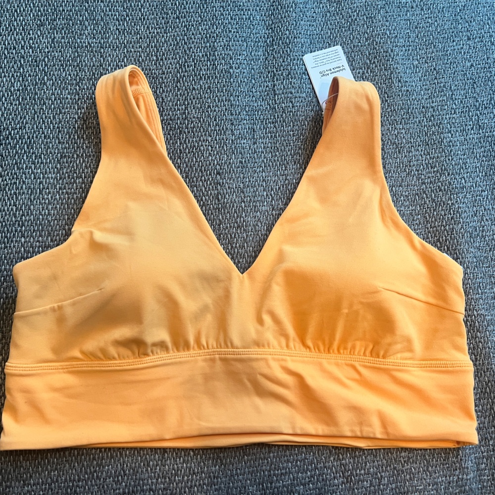 NWT :: lululemon Align V Neck Bra C/D